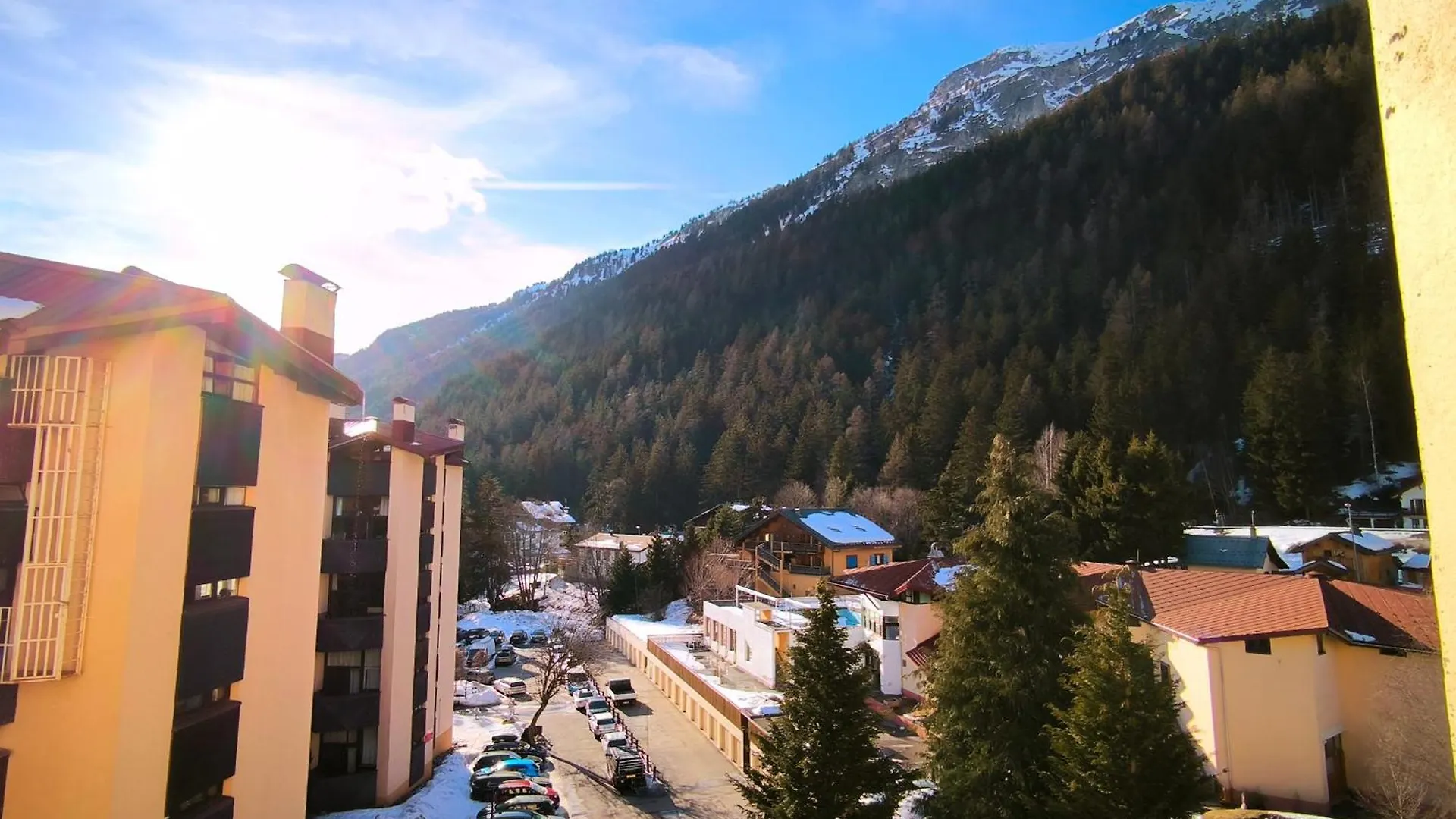 Residence Grand Roc - Campanules 305 - Happy Rentals Chamonix Apartment