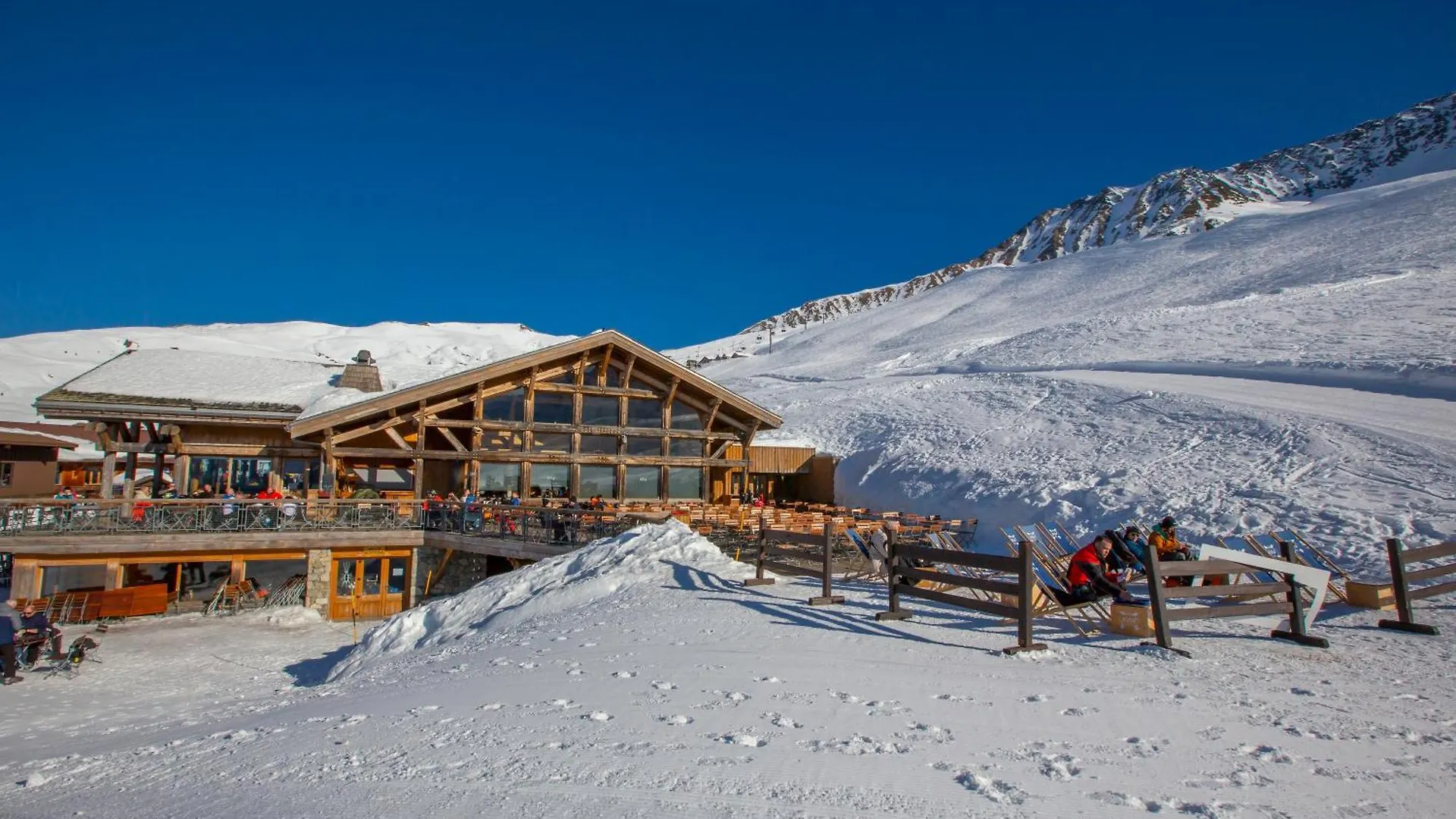 Apartment Residence Grand Roc - Campanules 305 - Happy Rentals Chamonix France
