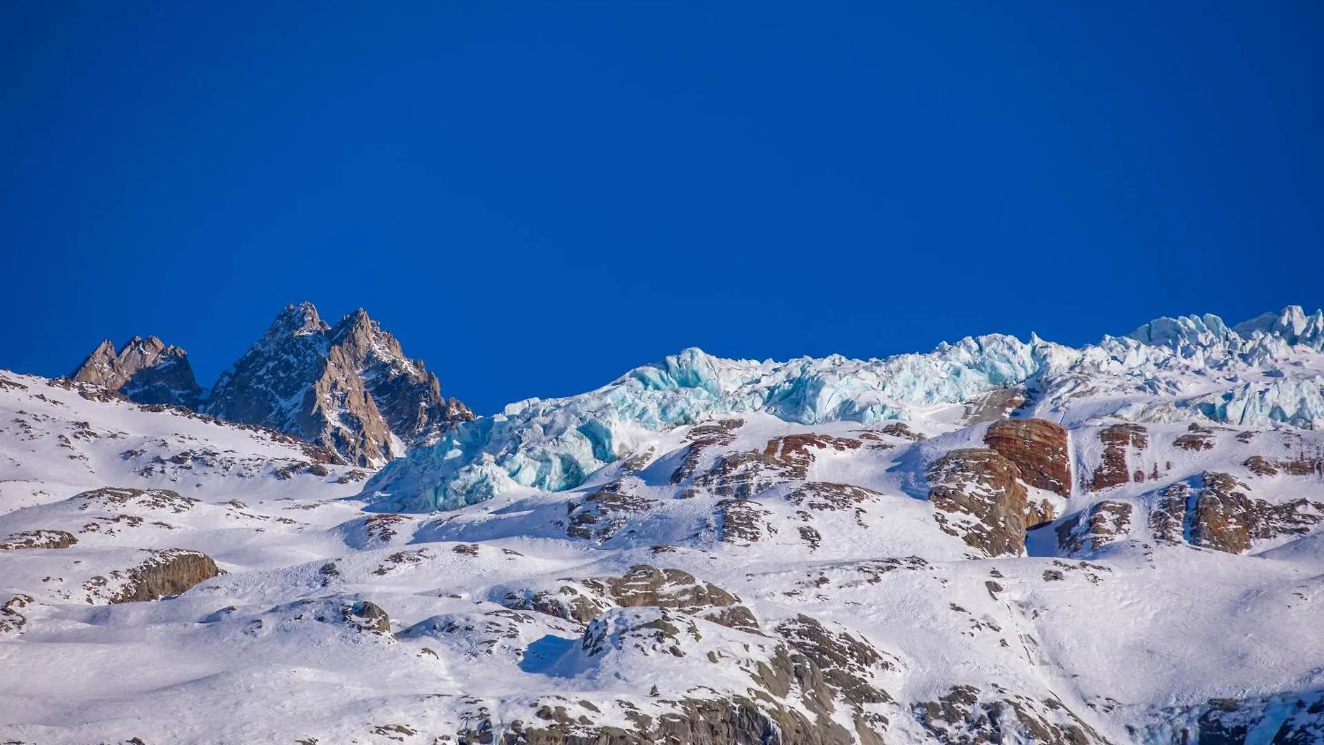 Apartment Residence Grand Roc - Campanules 305 - Happy Rentals Chamonix
