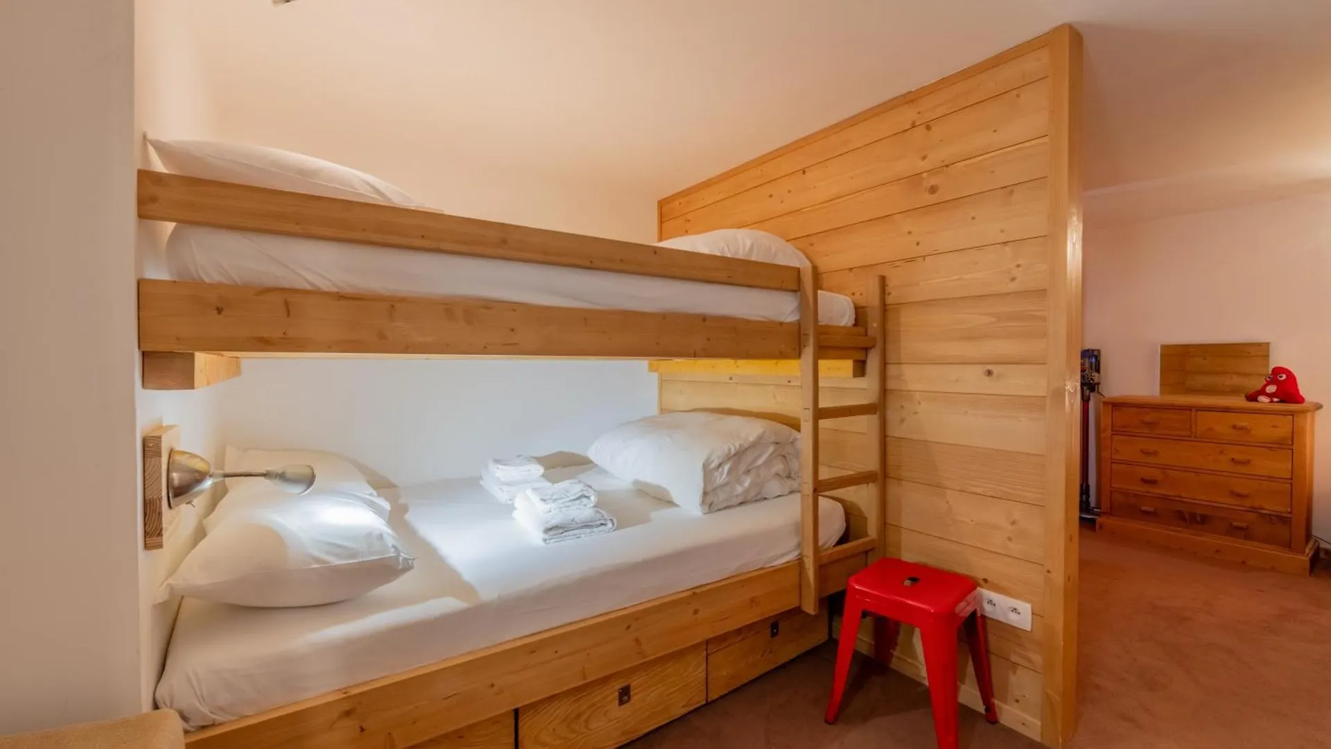 Apartment Residence Grand Roc - Campanules 305 - Happy Rentals Chamonix