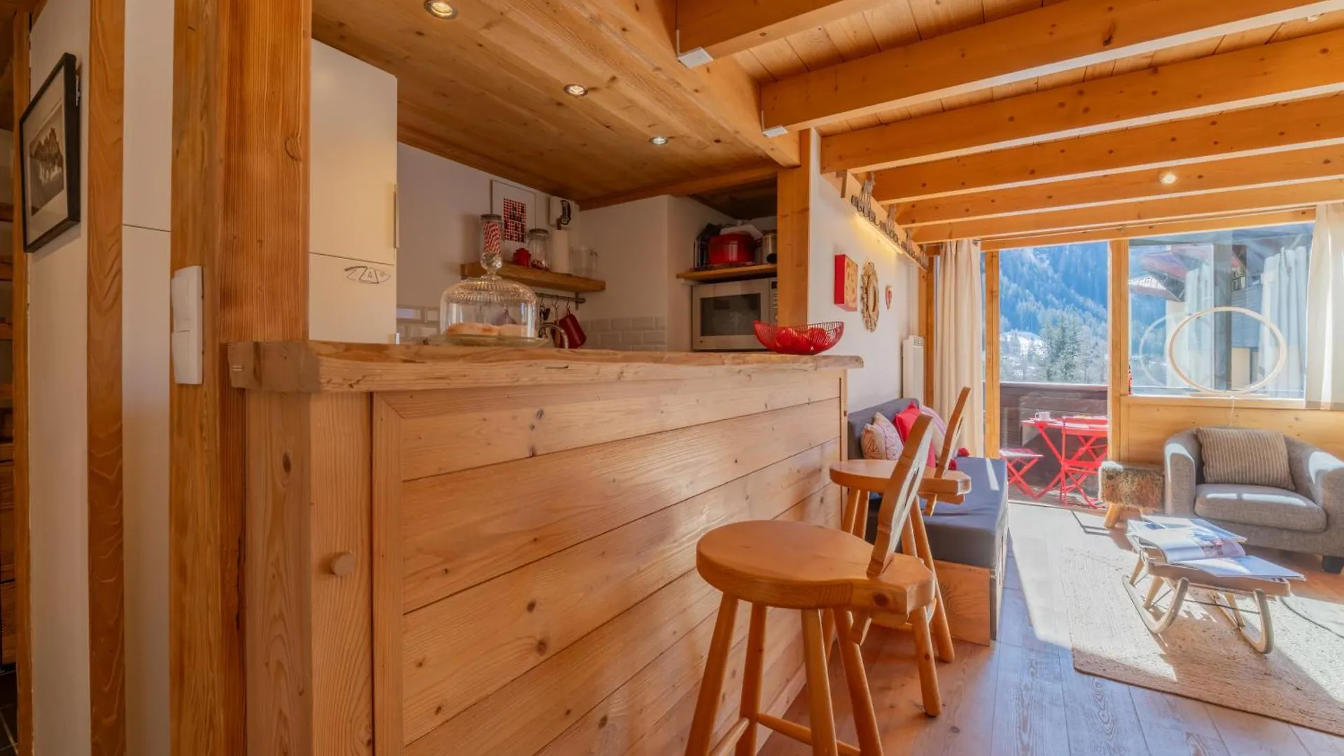 Apartment Residence Grand Roc - Campanules 305 - Happy Rentals Chamonix France