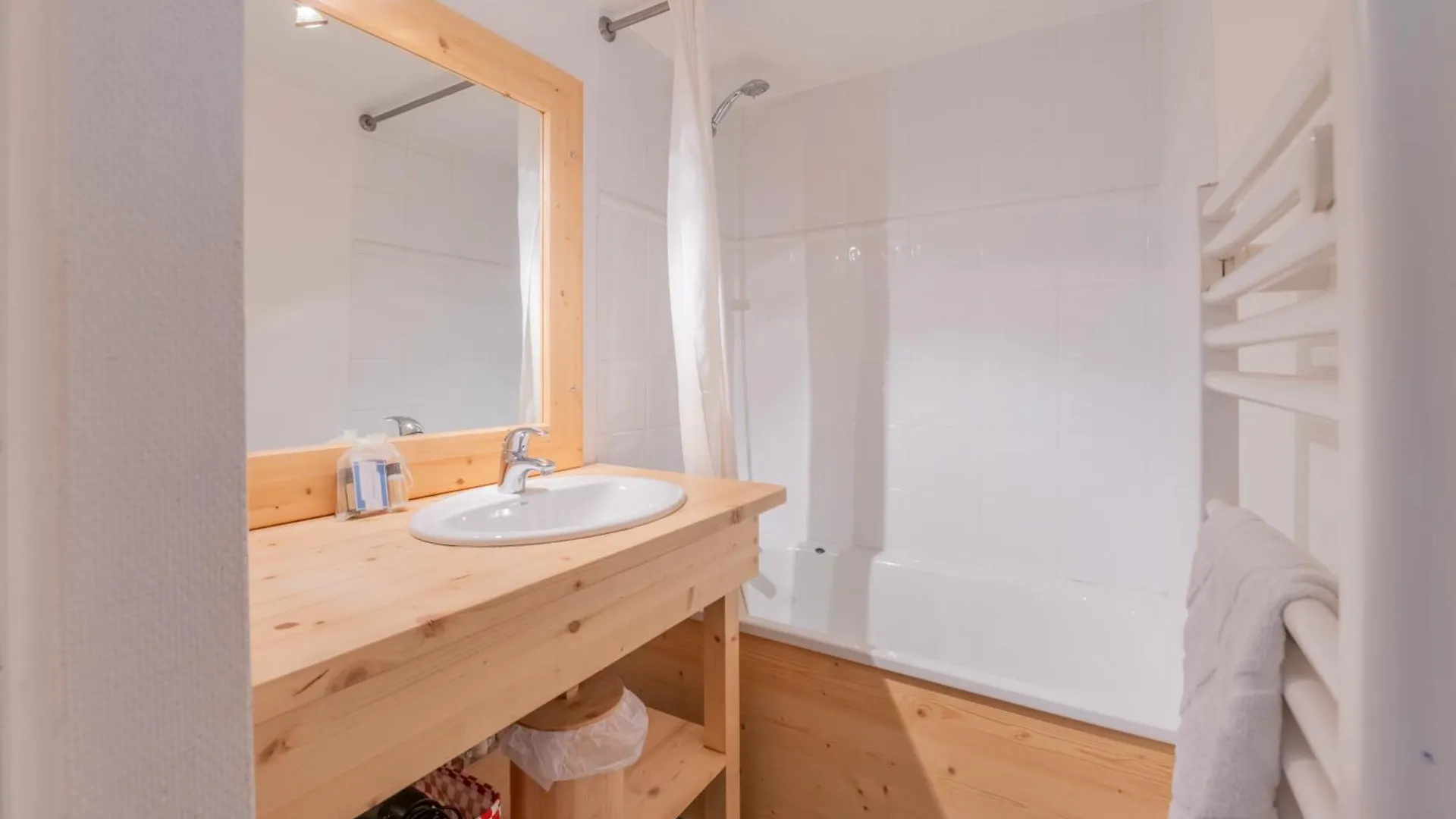 שאמוני Residence Grand Roc - Campanules 305 - Happy Rentals 0*,